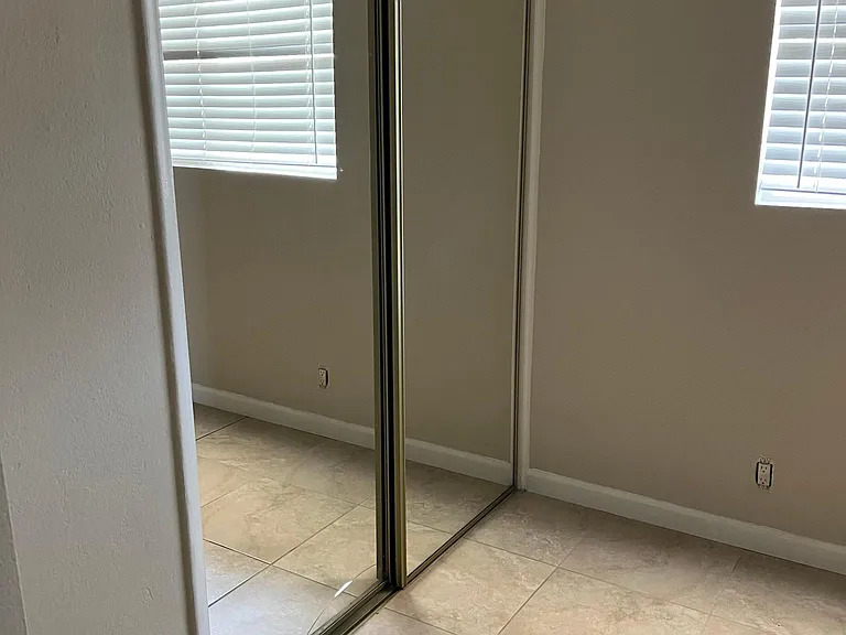 324 Oasis Dr — Photo 16