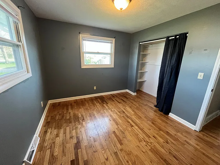 4059 Woodland Ln — Photo 8