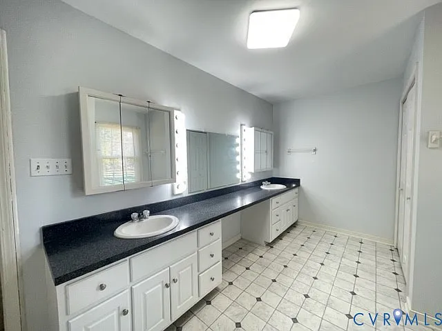 15352 Binns Rd — Photo 23