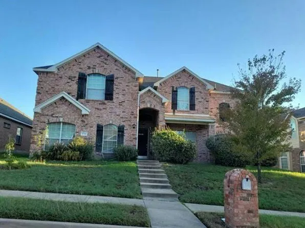 1713 Running River Dr, Desoto, TX 75115