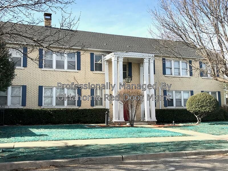 1st image of 2415 N Harvey Ave APT 11