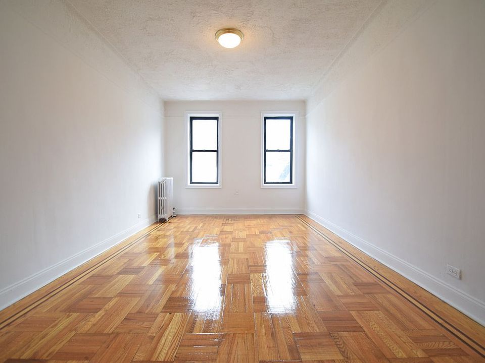 2nd image of 2101 Cedar Ave APT 10A