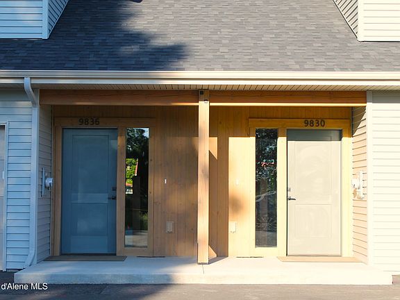 2nd image of 9836 N Laylin Cir