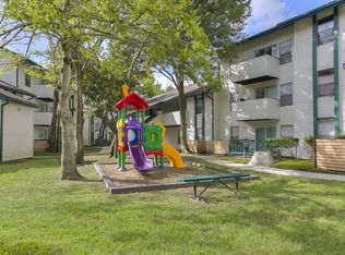 2106 Springbrook Ln APT H, New Orleans, LA 70114
