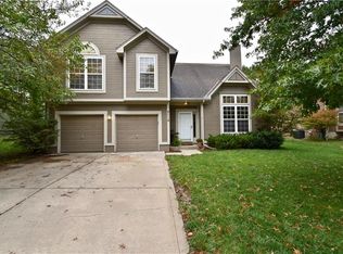 5110 Payne St, Shawnee, KS 66226