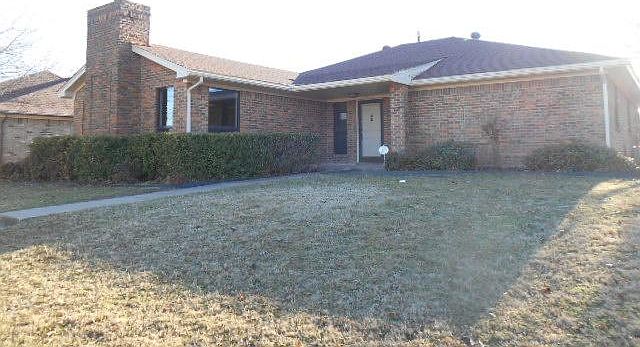 1st image of 226 W Amberway Ln