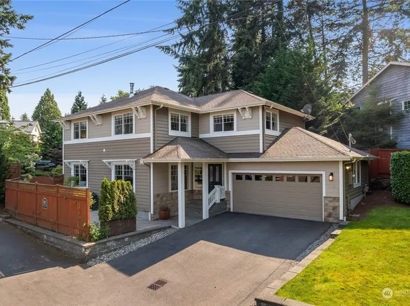 13307 Bitter Place N, Seattle, WA 98133