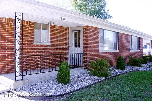 1st image of 319/321 Wilson Dr