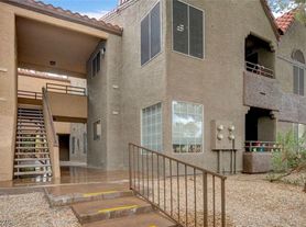 2200 Fort Apache Ave