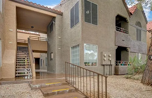 2200 Fort Apache Rd Photo 1