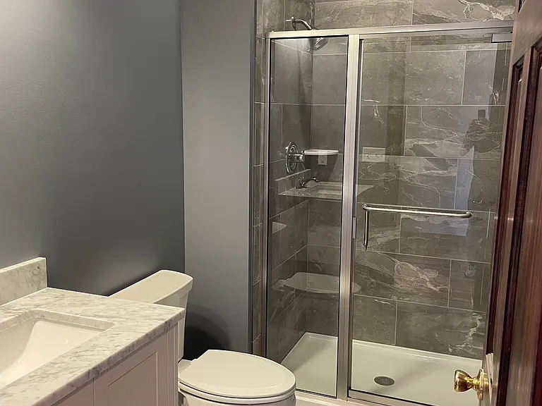 118 S East St #10 — Photo 2