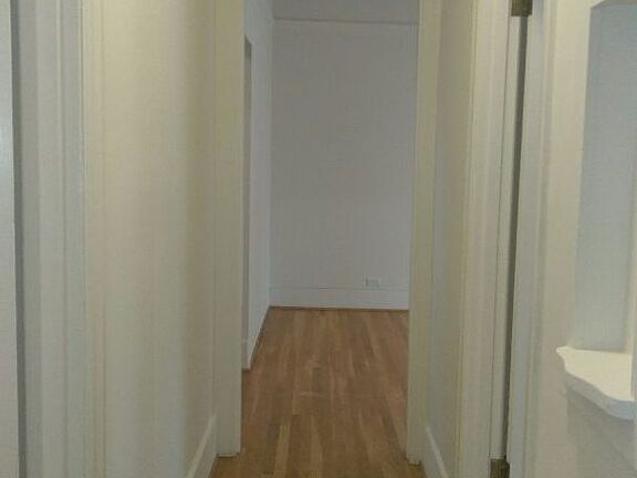 5th image of 1775 Ofarrell St APT 5