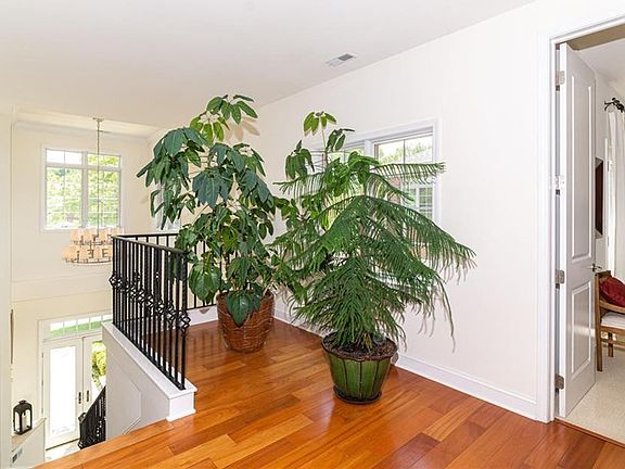 4th image of 6450 C Meridian Pkwy #C