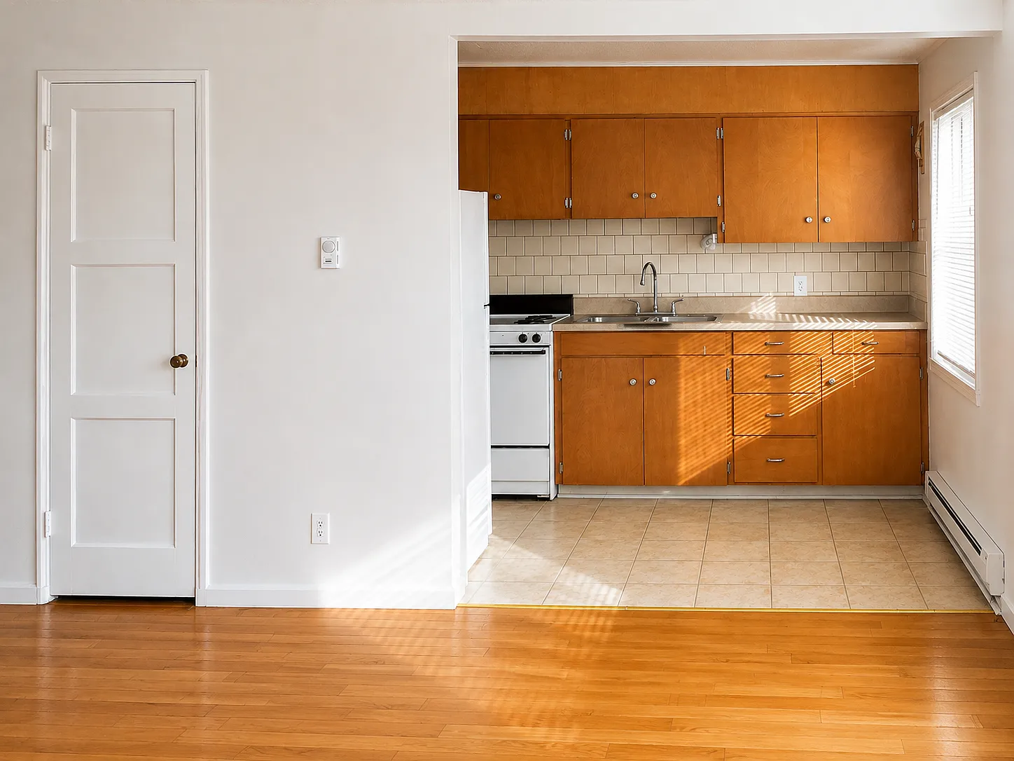 2 bed, 700 sqft, $1,850 — Photo 2