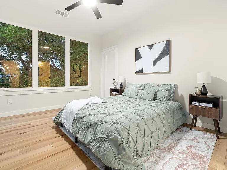 2309 Montopolis Dr #1 — Photo 9