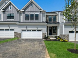 3 Tradesville Dr, Doylestown, PA 18901