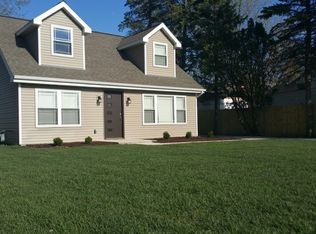 3N331 Ellsworth Ave, Addison, IL 60101