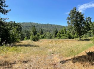 20 Jackson Rd, Oakhurst, CA 93644