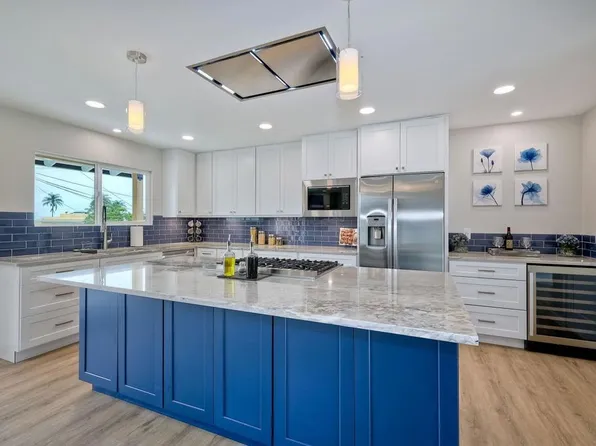 1126 Larkspur Ln, Carlsbad, CA 92008