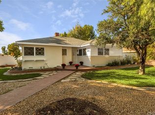 8001 Cozycroft Ave, Winnetka, CA 91306