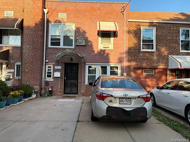 1st image of 13513 115TH Street