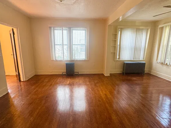 262 S 5th Ave #1L, Mount Vernon, NY 10550