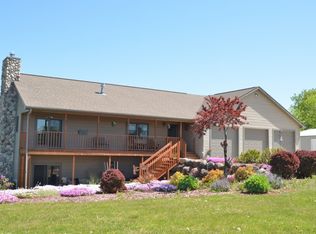 W4320 Long Crossing Rd, Rio, WI 53960