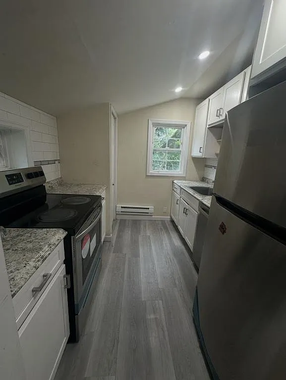 38 -40 Merwin RD — Photo 2