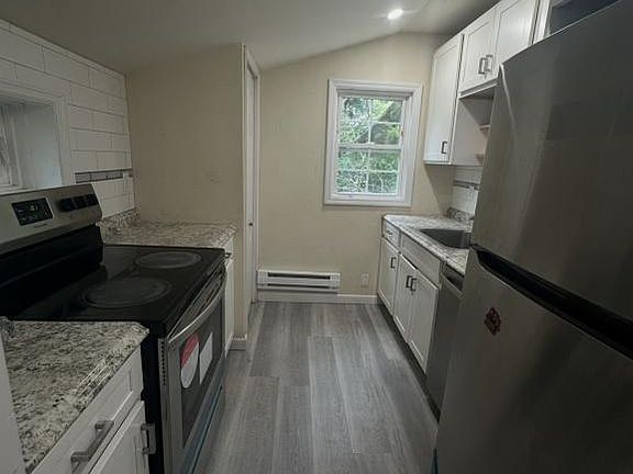 2nd image of 38-40 Merwin Rd