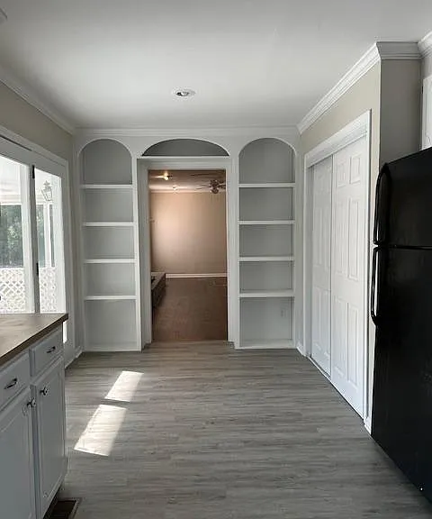 1209 Lawhorn Rd — Photo 13