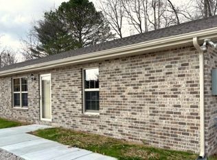 157 Hunt St, Manchester, TN 37355
