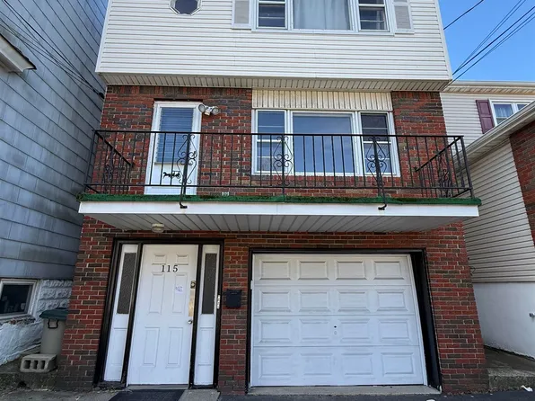 115 Mcadoo Avenue image 1 of 16