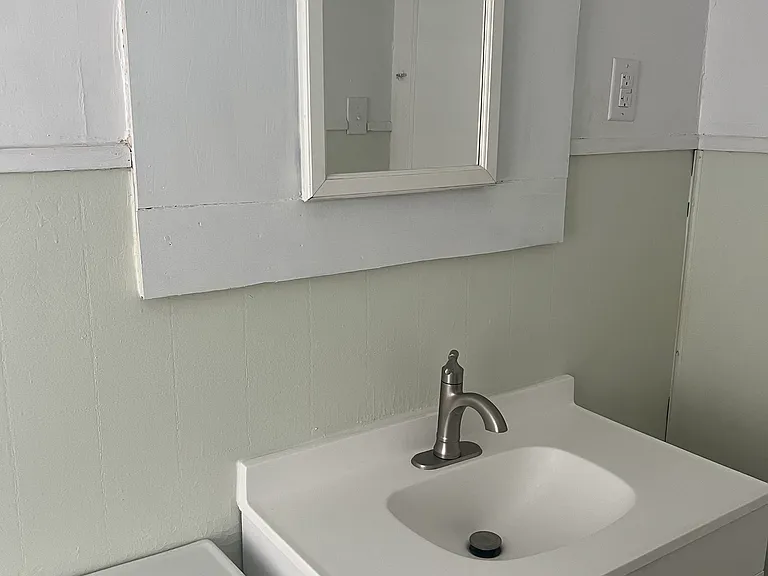 1121 Williams St — Photo 4