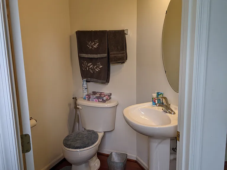 2209 Potomac Club Pkwy — Photo 6