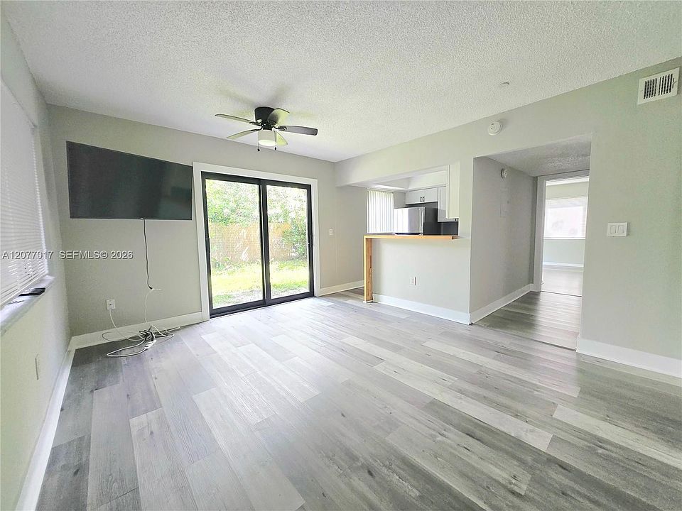 1st image of 335 SW 20th St APT 5