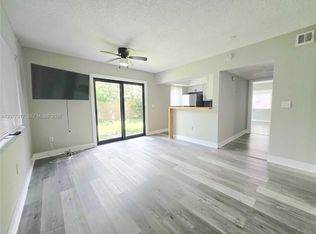 335 SW 20th St APT 5, Fort Lauderdale, FL 33315