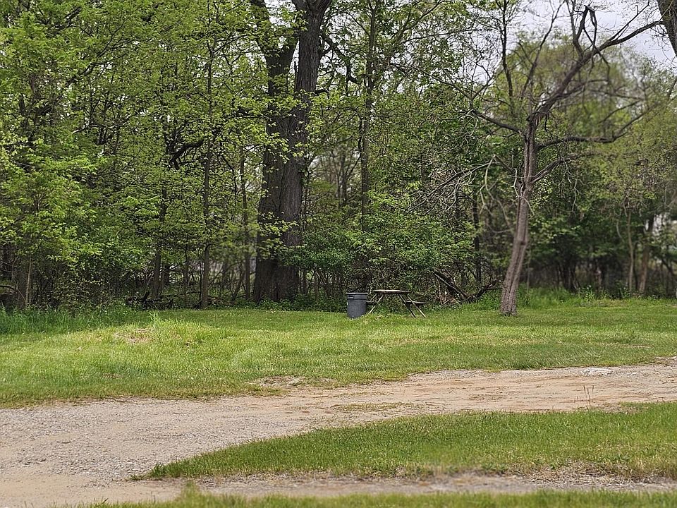 2nd image of Parrish St