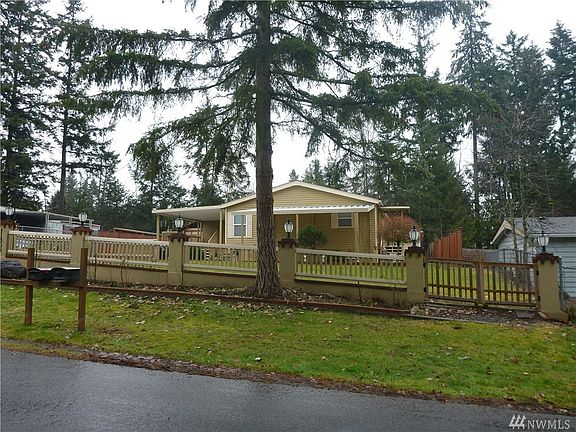 2nd image of 11309 205th Ave E