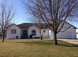 75 Northwood Dr, Cottonwood, MN 56229
