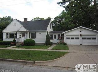 1191 E Isabella Ave, Muskegon, MI 49442