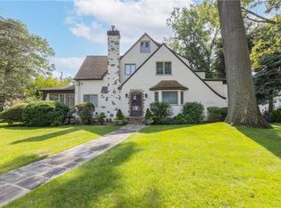 106 Clinton St, Mount Vernon, NY 10552