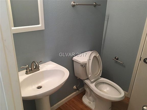 4th image of 9687 Villa Lorena Ave
