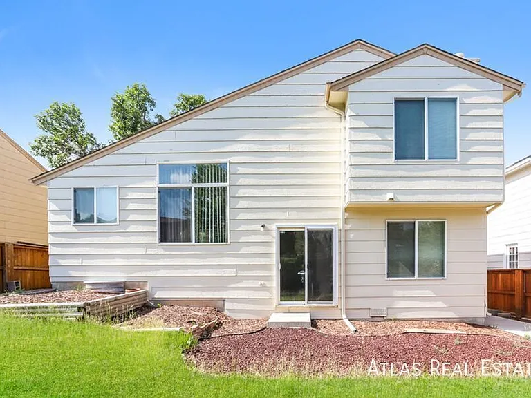 6131 Willowmore Ct — Photo 15