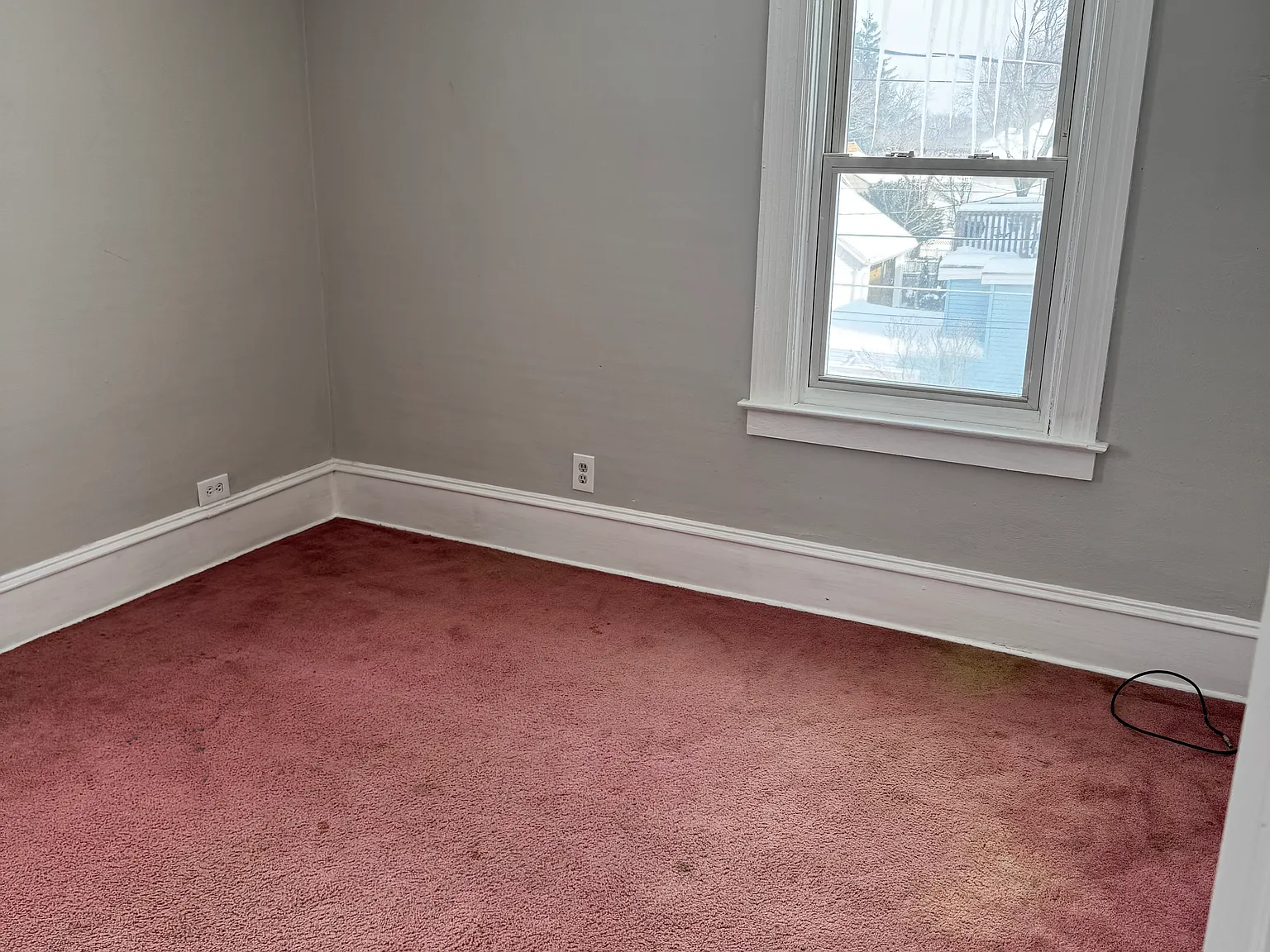 3 bed, 1300 sqft, $1,250 — Photo 4