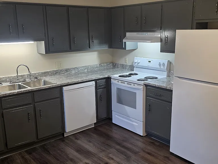 608 Morrison St #B — Photo 1