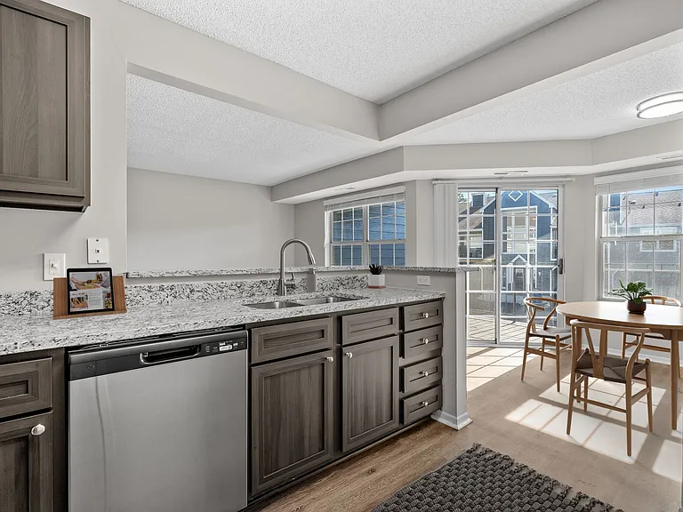 Two Bedroom B - 2 Bed / 2 Bath - 1,150 Sq.Ft.