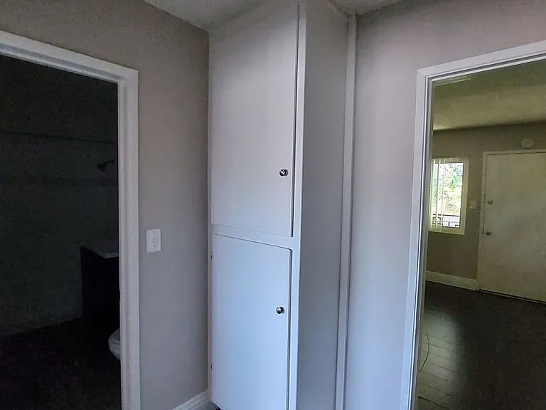 631 Almond Ave. — Photo 8