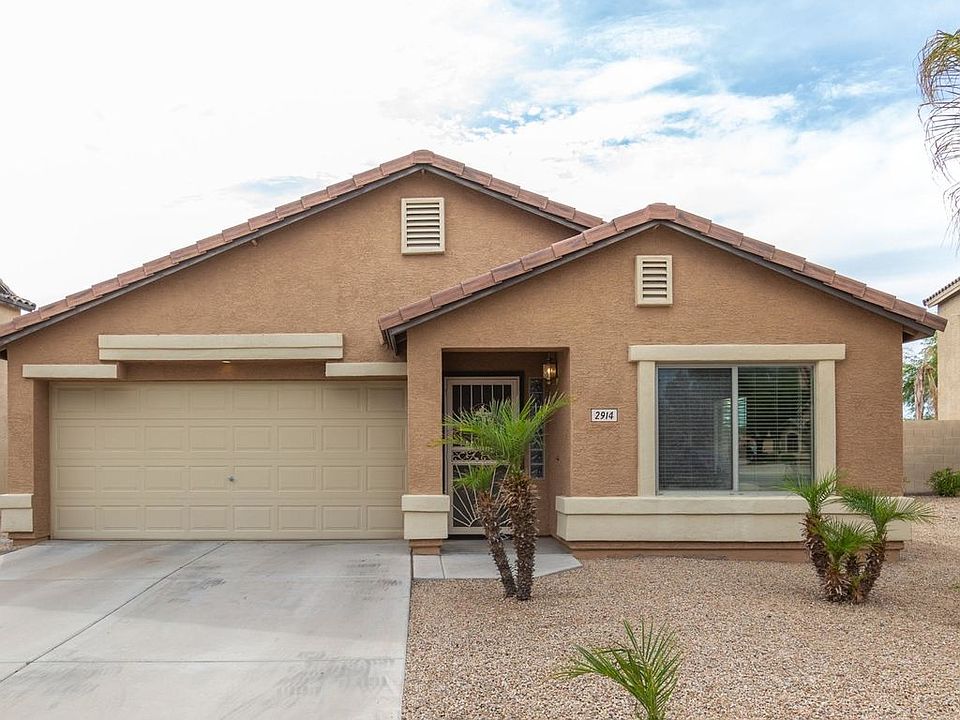 1st image of 2914 S 161st Dr