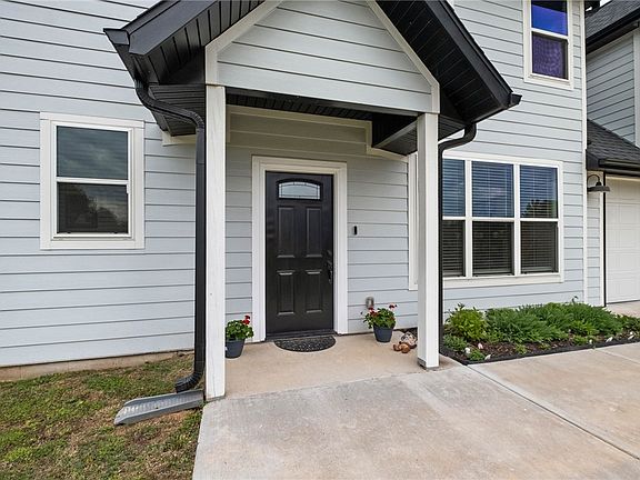 4th image of 2 Cannich Cir