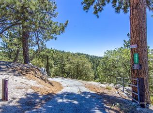 24625 Baldy Rd, Idyllwild, CA 92549